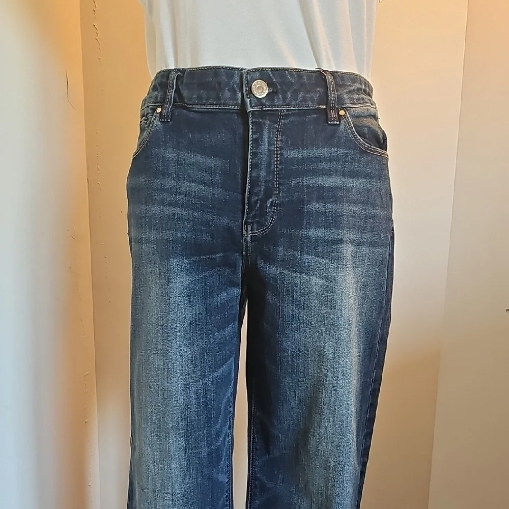 White House Black Market Dark Wash Denim Jeans